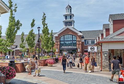 Woodbury commons new york hours - UP TO $10 OFF. Woodbury Common Premium Outlets Bus from New York. TOUR DESCRIPTION. Shop incredible deals at Woodbury Common Premium Outlets, with round trip bus ride and exclusive coupon book. Determine your own schedule. Choose from 4 departure times and 9 return times throughout the day, with the …